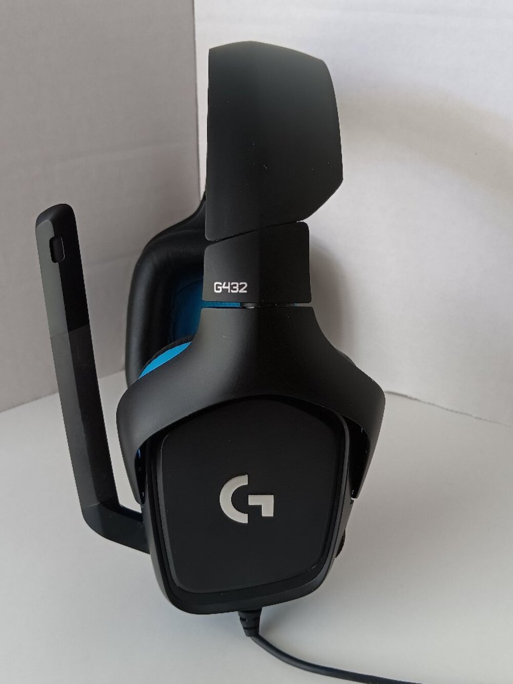 Logitech G432 Wired Gaming Headset - 7.1 Surround Sound with USB Adapter Cables